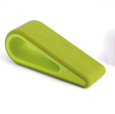 Lightweight and durable plastic laptop riser for office use